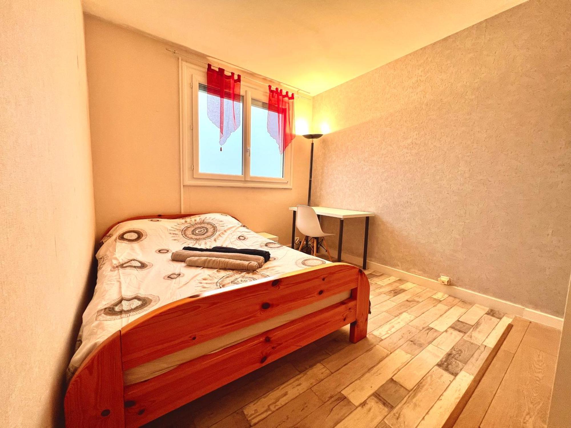 Appartement Proche Gare, 6 Voyageurs Et Stationnement Gratuit Reims Luaran gambar